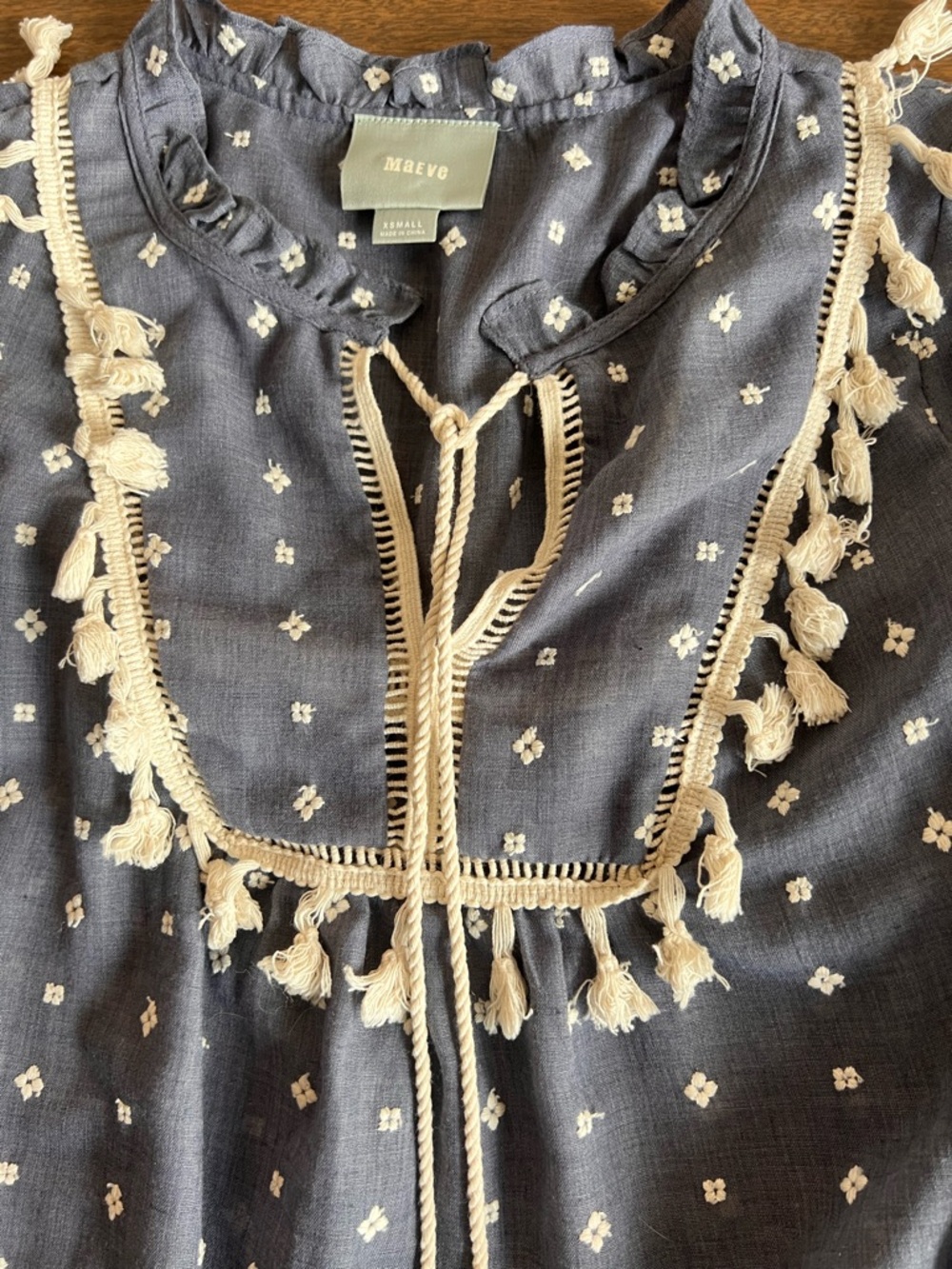 Maeve Anthropologie Boho Blouse XS Blue Embroidered Tassel Tie Top Small Flaw - Picture 4 of 10